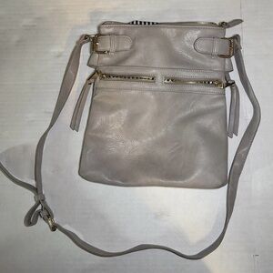 Neutral Gray Crossbody Shoulder Bag - Minimal Everyday Style